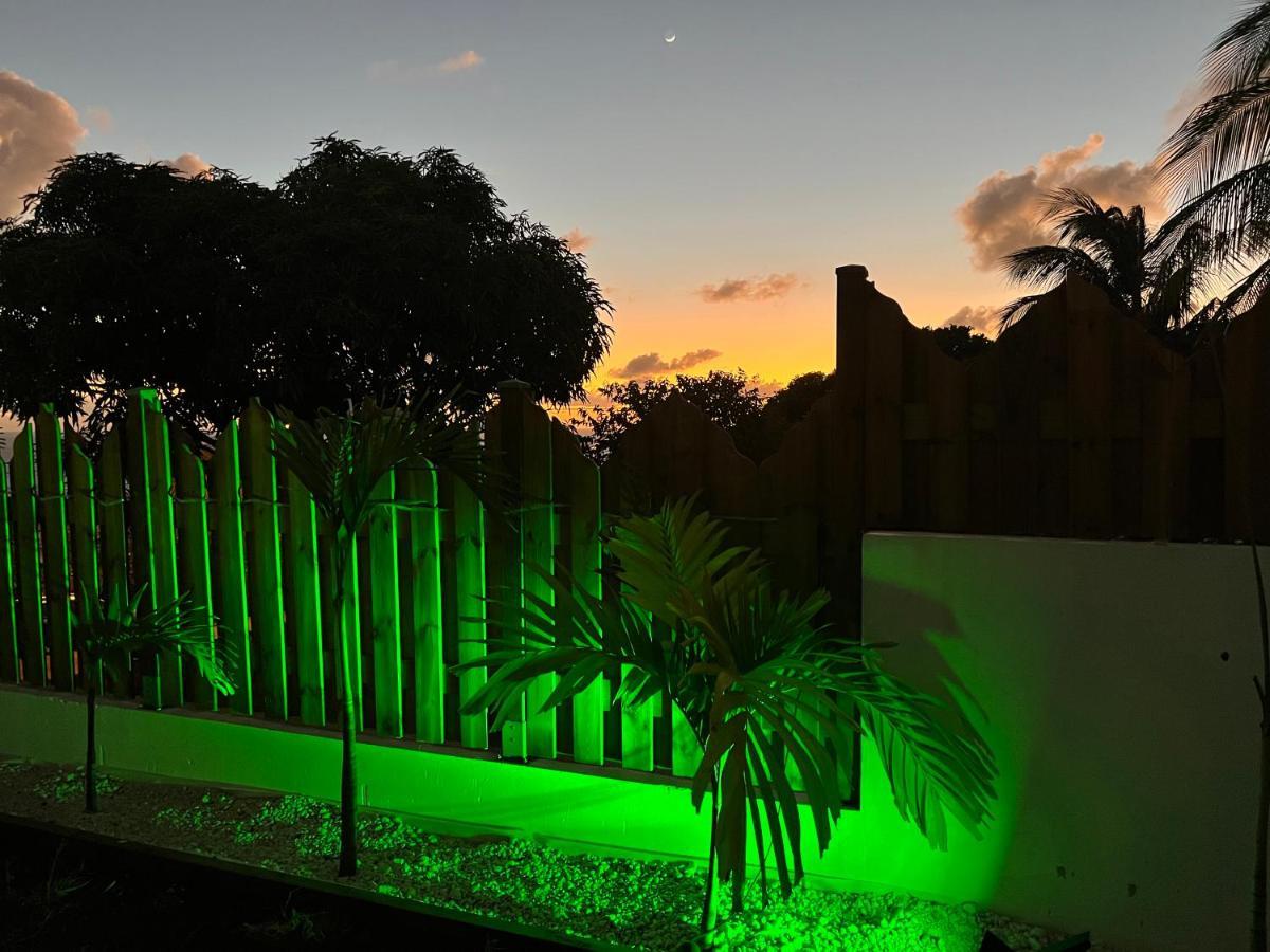 Villa Amaryllis luxueuse,piscine,vue mer,plage Sainte-Luce Eksteriør bilde